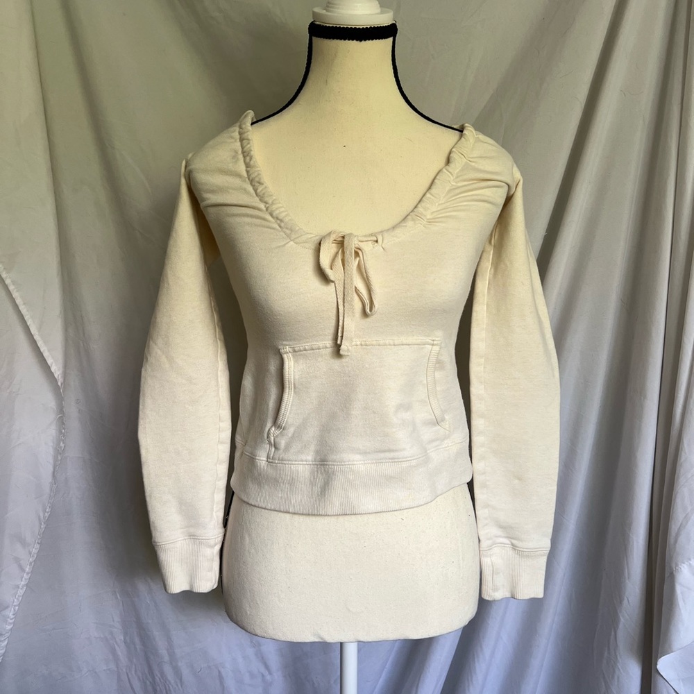 y2k cropped sweater